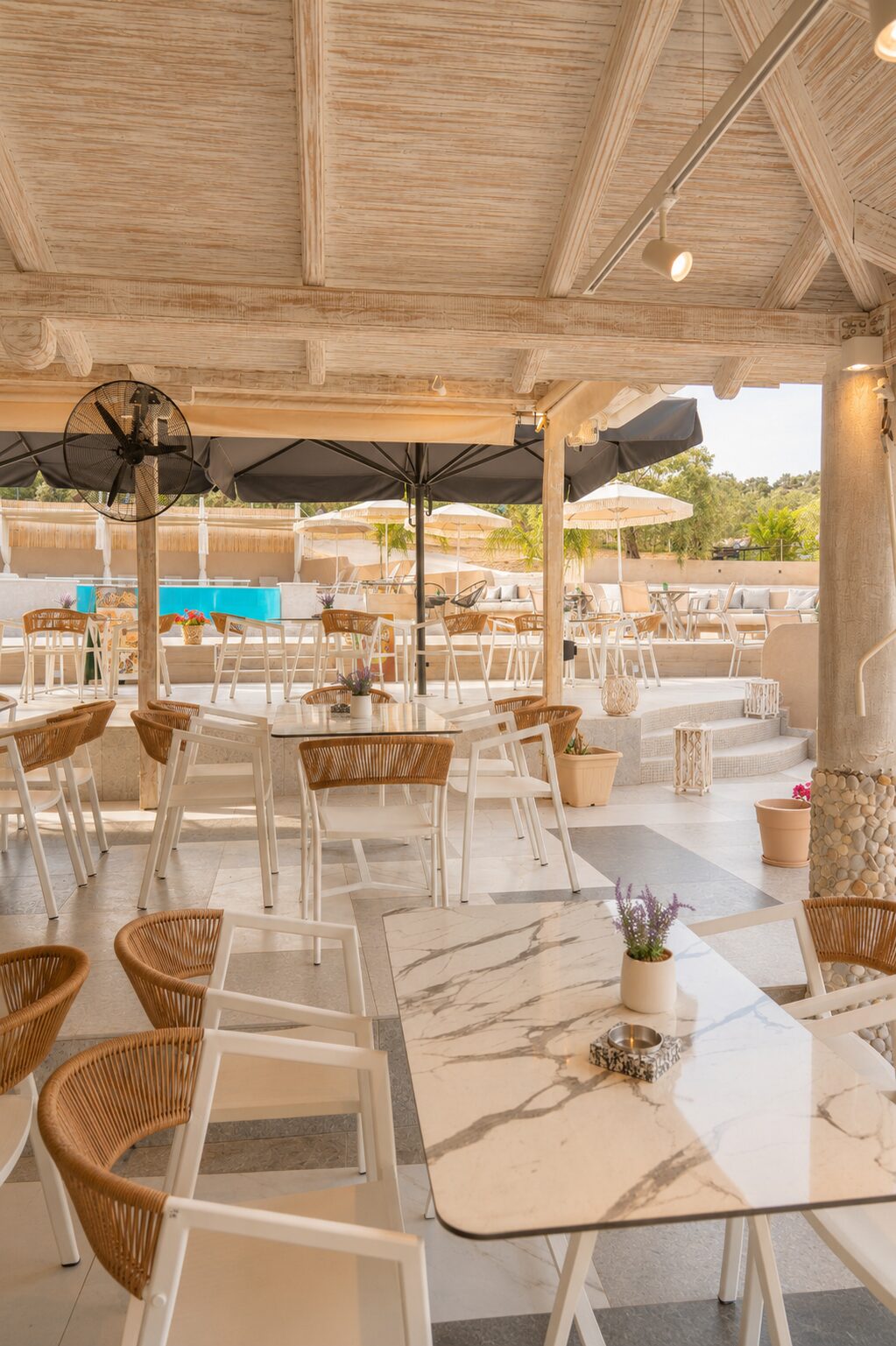 The poolside breakfast terrace